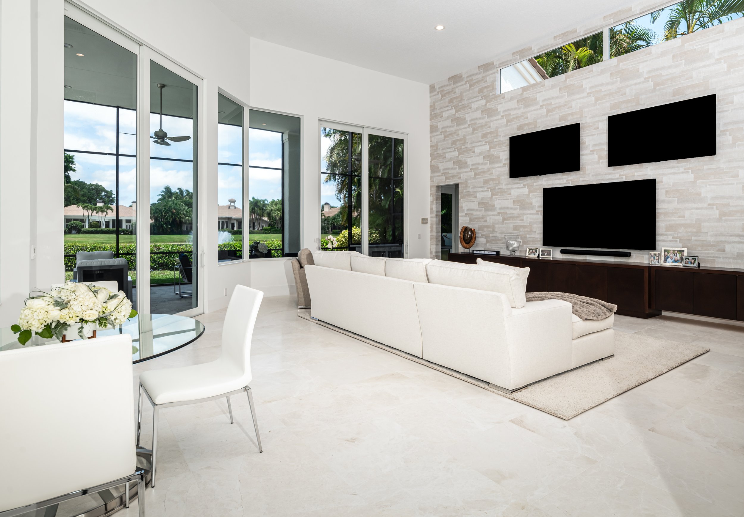 Bright BallenIsles family room with large windows
